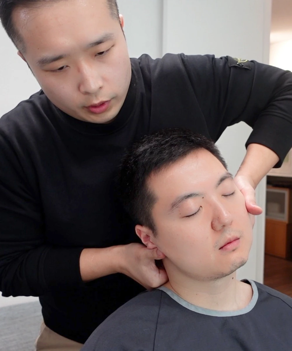 About The Well Chiropractic 05